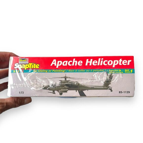 Snaptite Apache Helicopter Model Kit New Vintage Revell 1:72 Scale Sealed USA - Picture 5 of 10